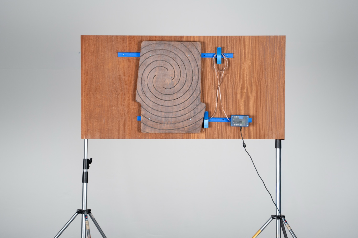 MXGO_EXP_RED%2Bgrain